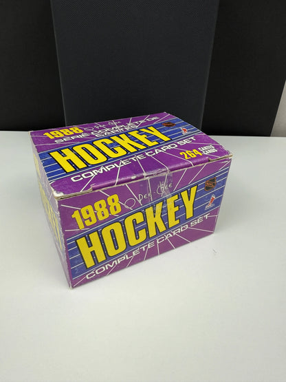 1988 O-Pee-Chee Hockey – Factory Complete Set en Boîte Originale