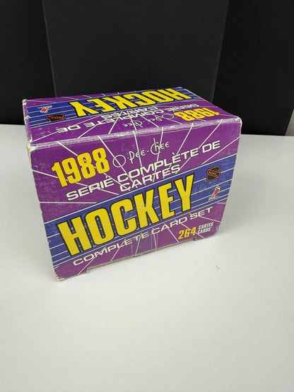 1988 O-Pee-Chee Hockey – Factory Complete Set en Boîte Originale
