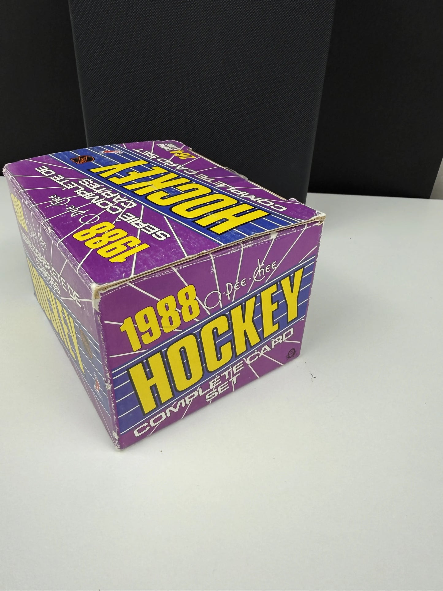 1988 O-Pee-Chee Hockey – Factory Complete Set en Boîte Originale