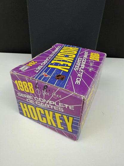 1988 O-Pee-Chee Hockey – Factory Complete Set en Boîte Originale