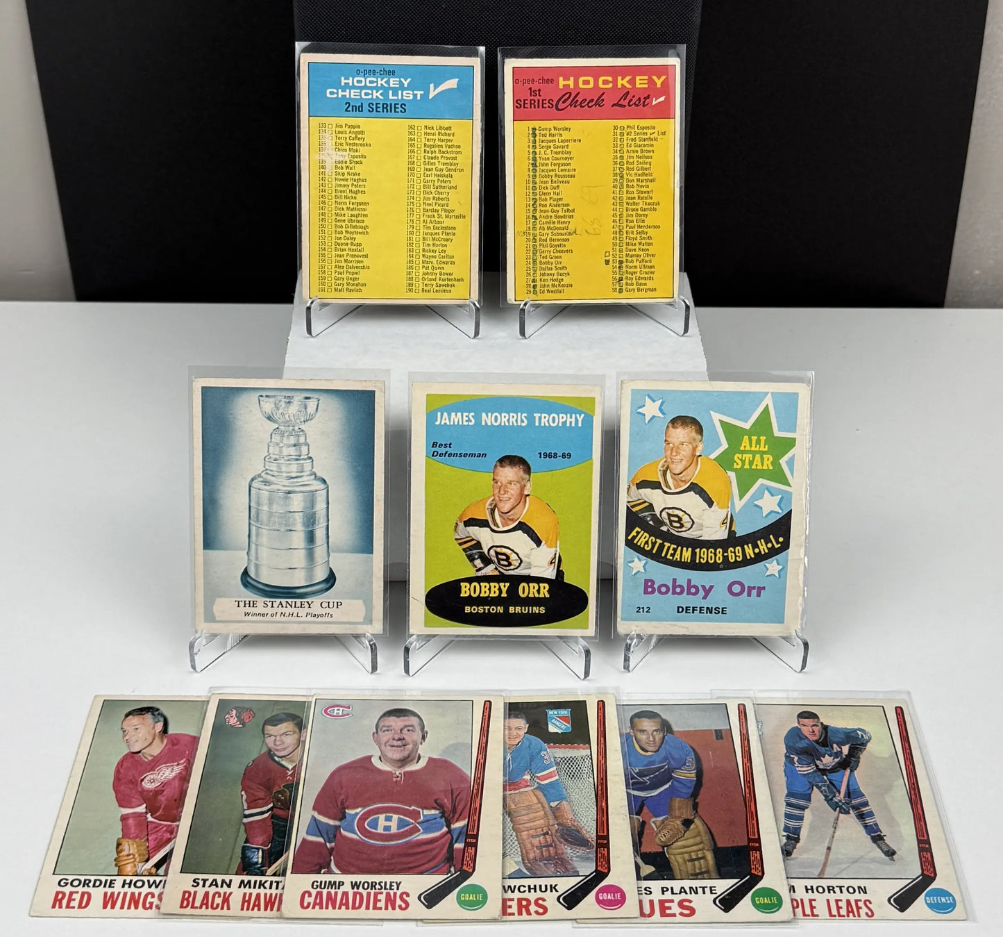 1969-70 O-Pee-Chee Hockey – Complete Set (231 Cards) – Good Condition