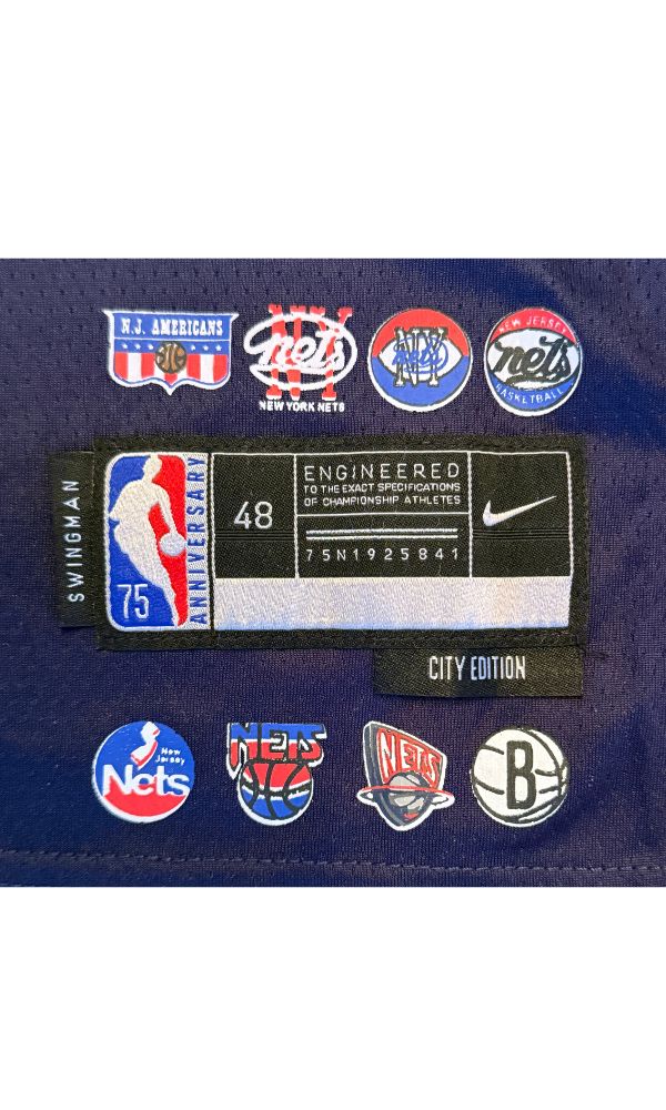 Kevin Durant – Jersey City Edition Brooklyn Nets Autographié – Beckett Witnessed