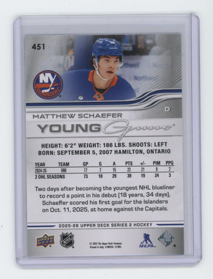 2025-26 Upper Deck Series 2 Young Guns #451 Matthew Schaefer – New York Islanders