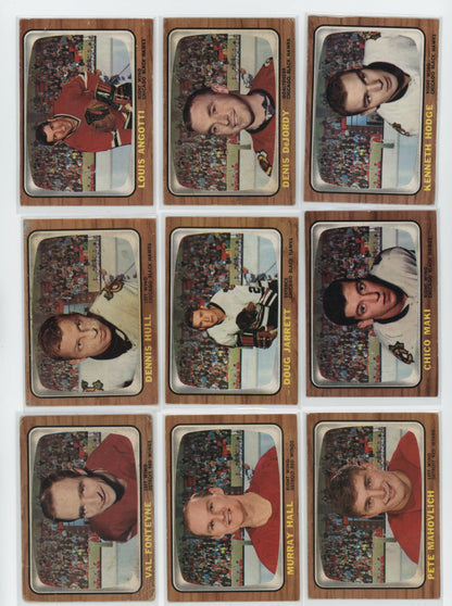 1966-67 Topps Hockey – Set Partiel 99/132 – POOR